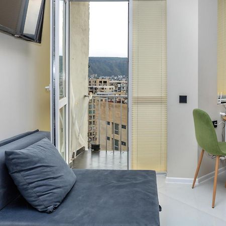 Saburtalo Vip Apartments 37 1 Tiflis Dış mekan fotoğraf